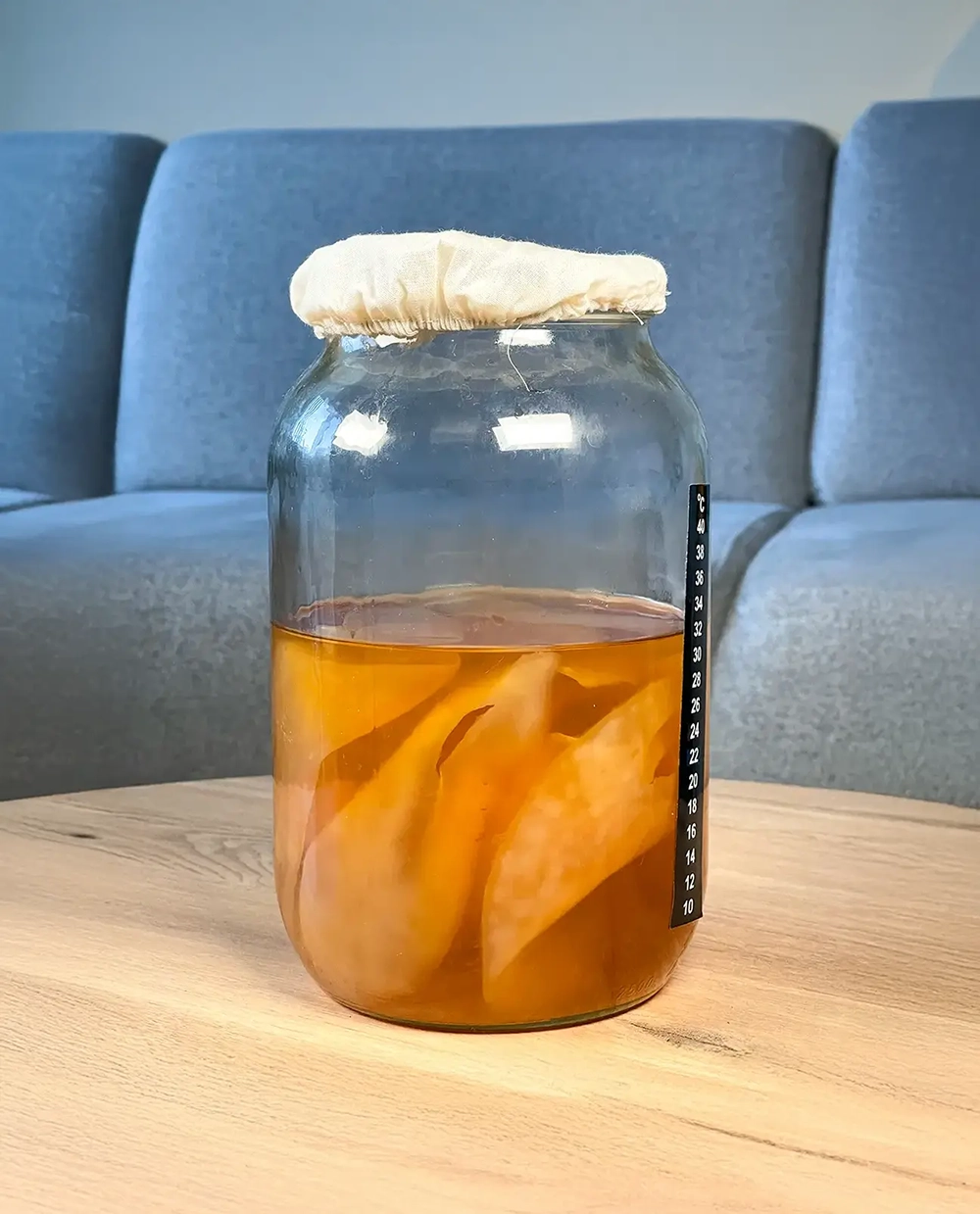 Pamučna prekrivka za teglu tokom fermentacije